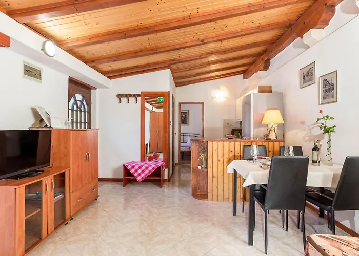 Awesome In * Veli Lošinj